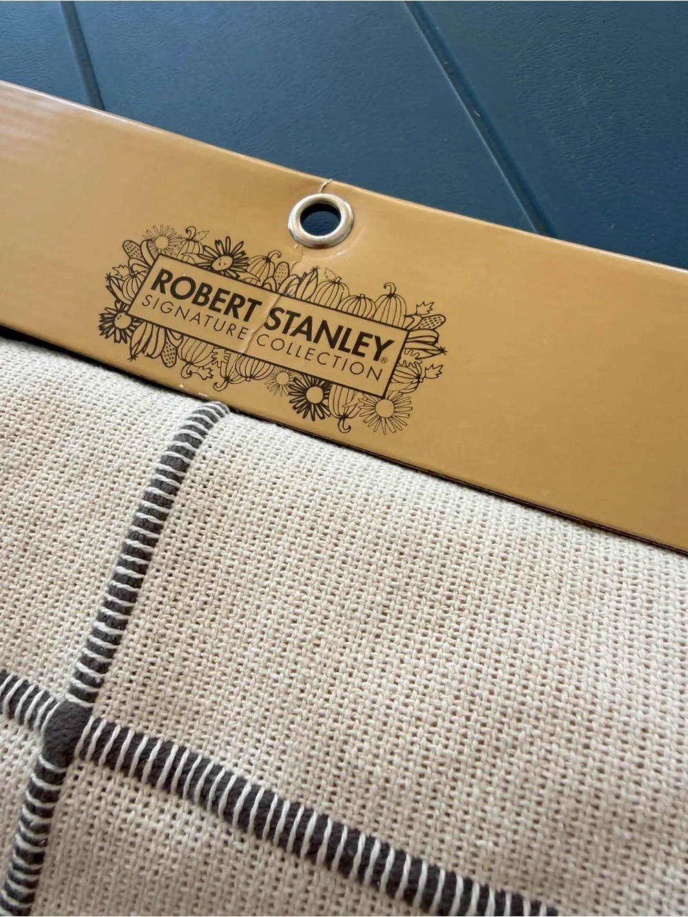 Robert Stanley Cream & Gray Plaid Table Runner 14x72